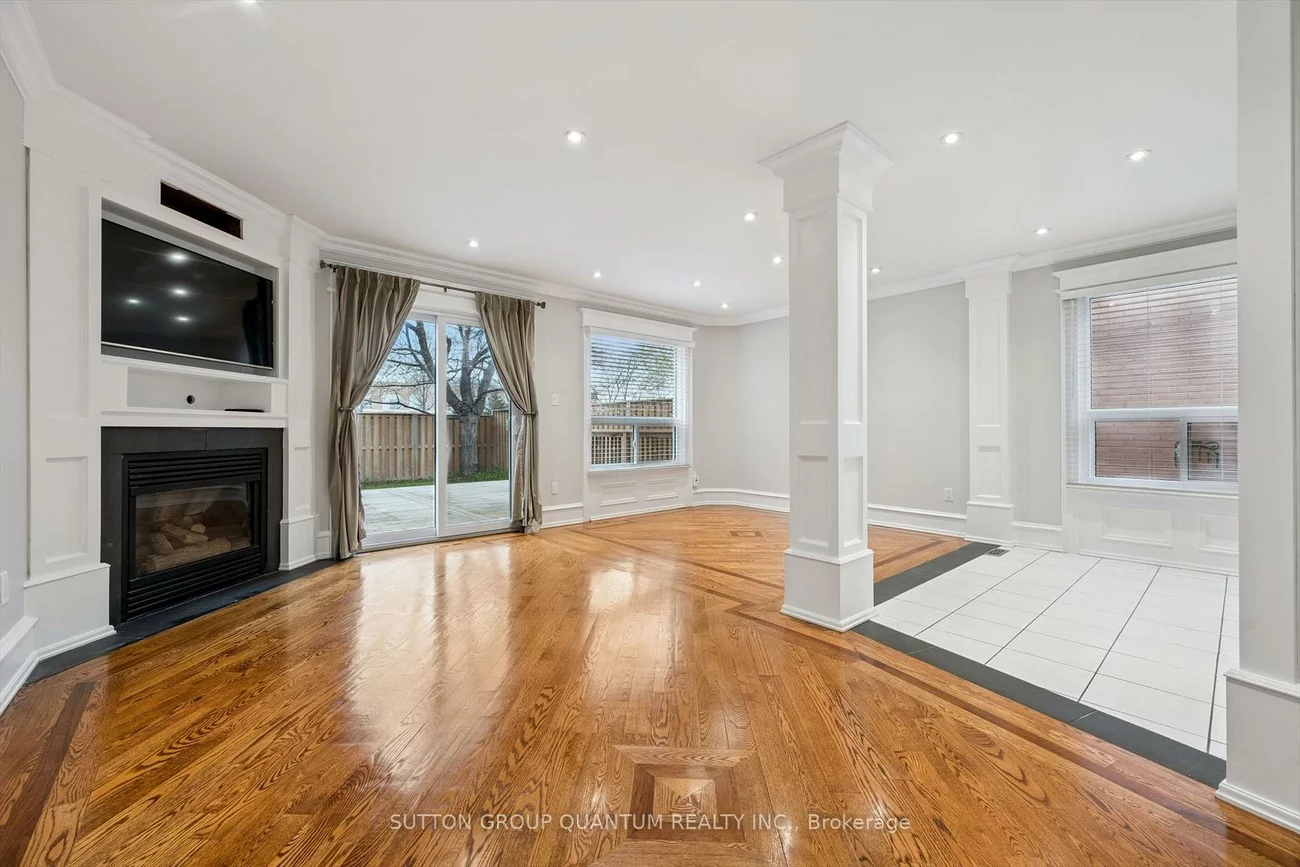 1253, Glen Valley, 1022 - WT West Oak Trails, Oakville
