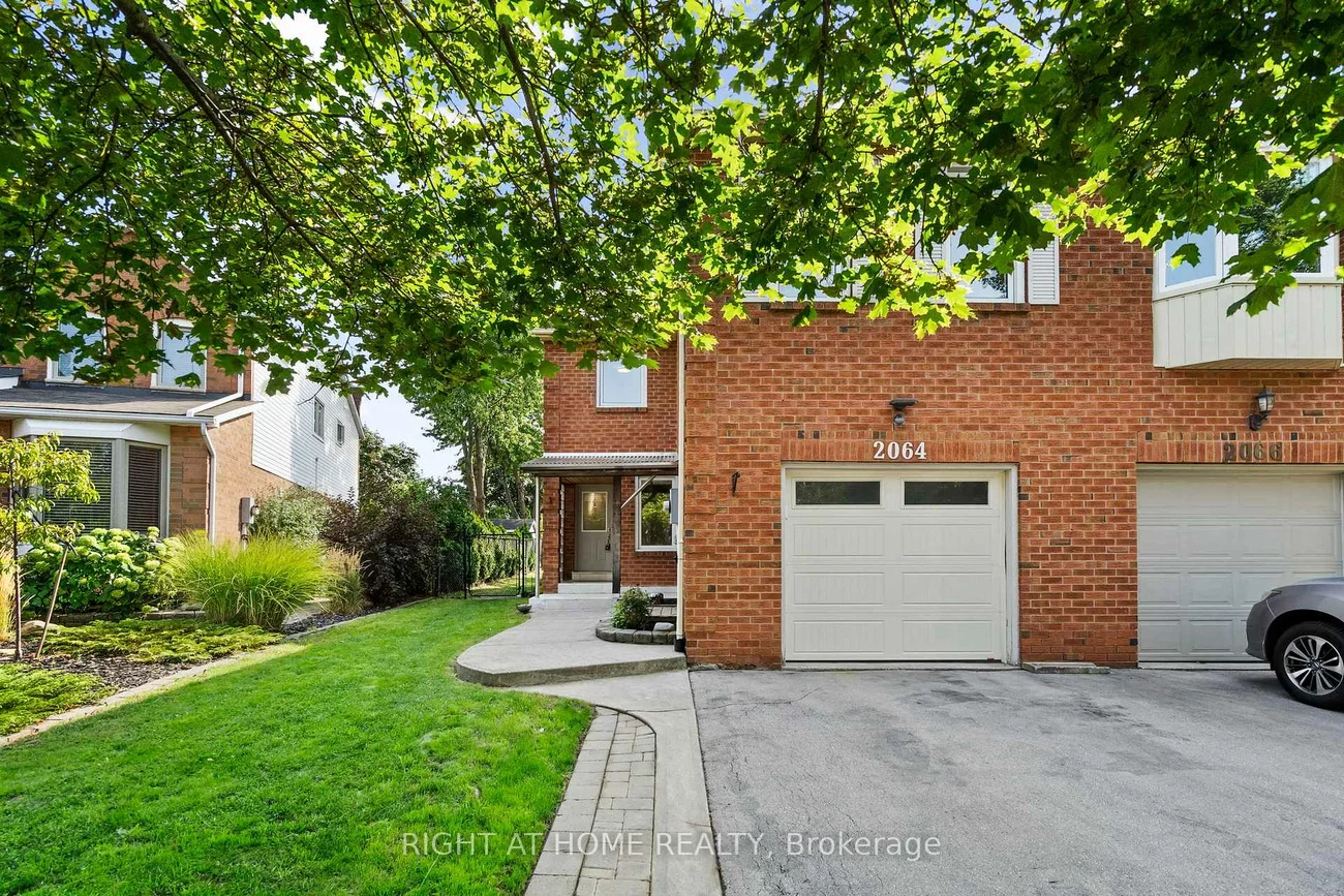 2064, Glenada, 1018 - WC Wedgewood Creek, Oakville