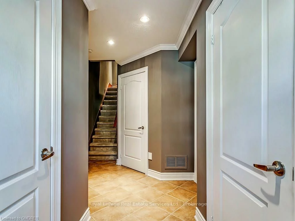 3052, Drumloch, 1000 - BC Bronte Creek, Oakville