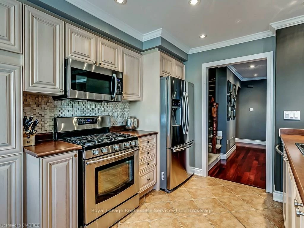 3052, Drumloch, 1000 - BC Bronte Creek, Oakville