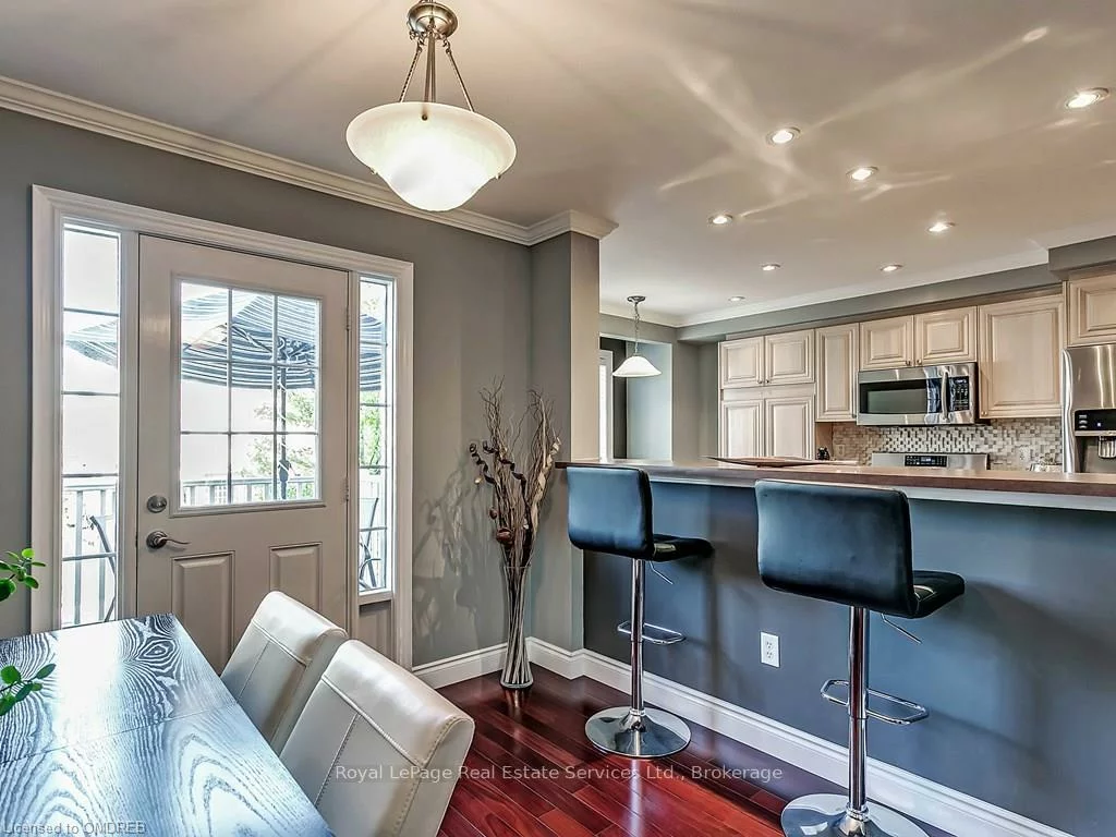 3052, Drumloch, 1000 - BC Bronte Creek, Oakville