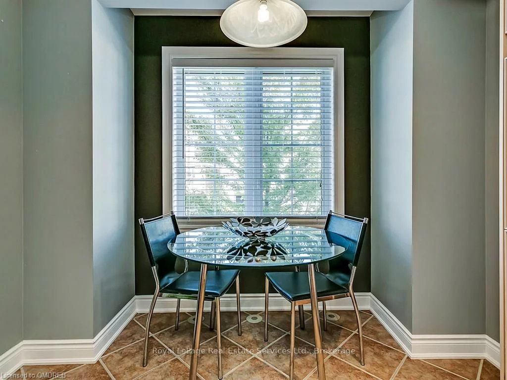 3052, Drumloch, 1000 - BC Bronte Creek, Oakville