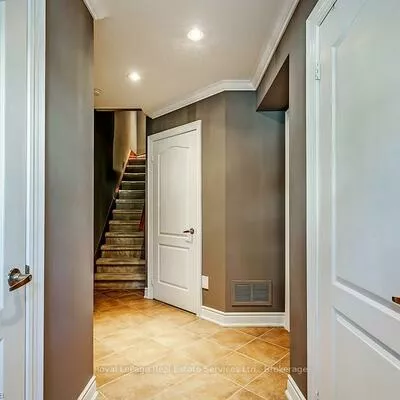3052, Drumloch, 1000 - BC Bronte Creek, Oakville