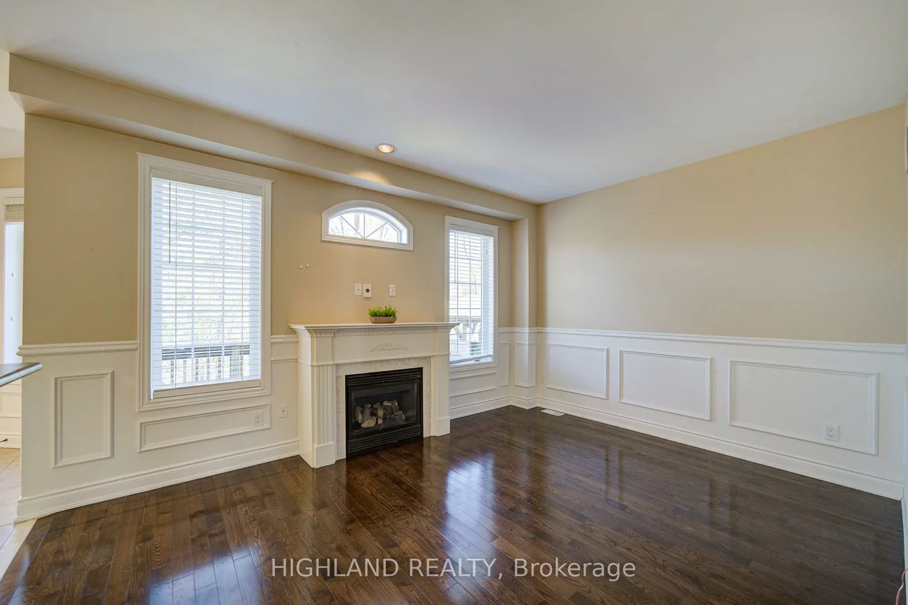 311, Duskywing, 1001 - BR Bronte, Oakville