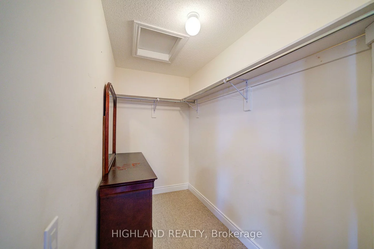 311, Duskywing, 1001 - BR Bronte, Oakville