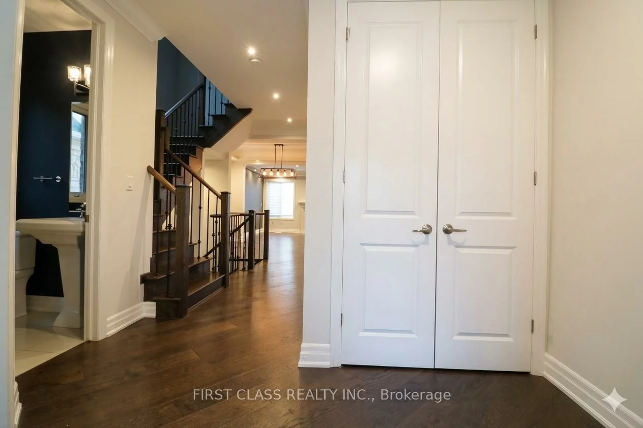 173, SIXTEEN MILE, 1008 - GO Glenorchy, Oakville