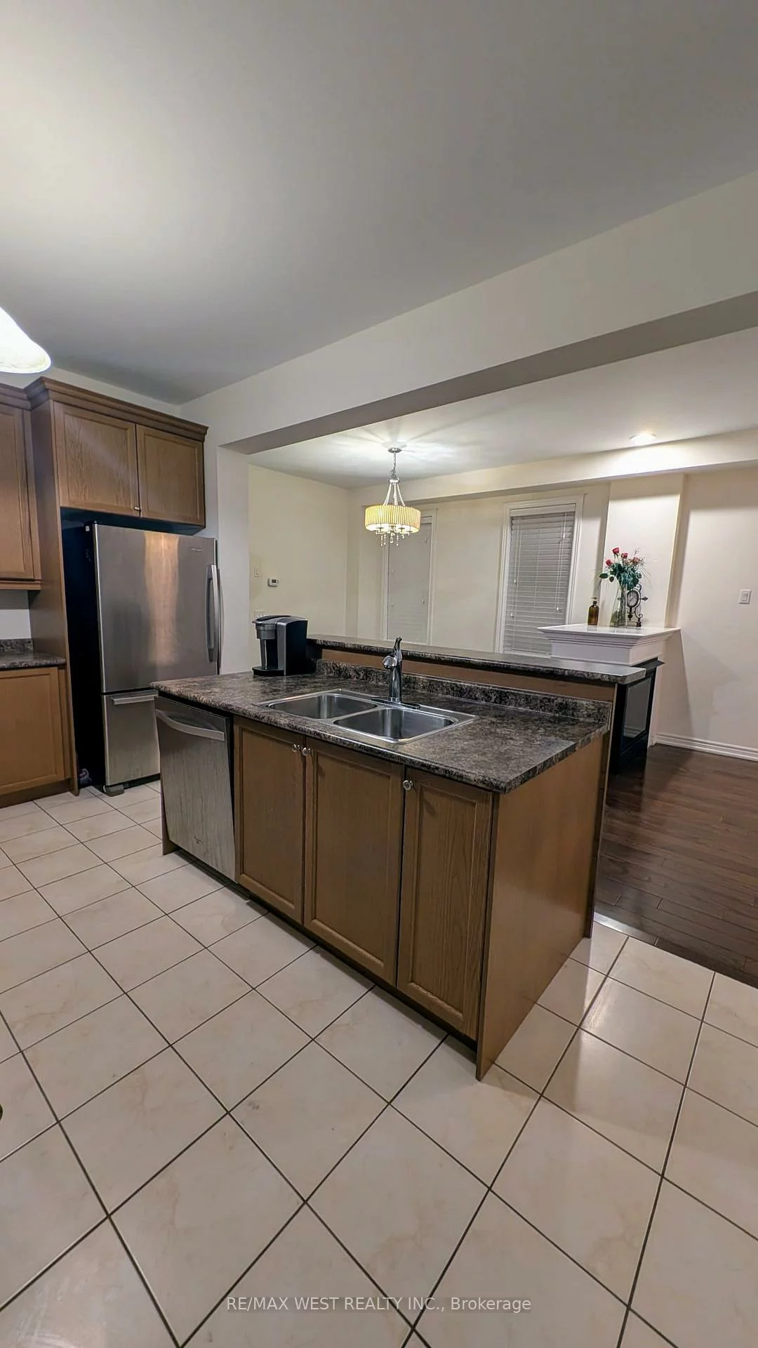 3063, Isaac, 1008 - GO Glenorchy, Oakville