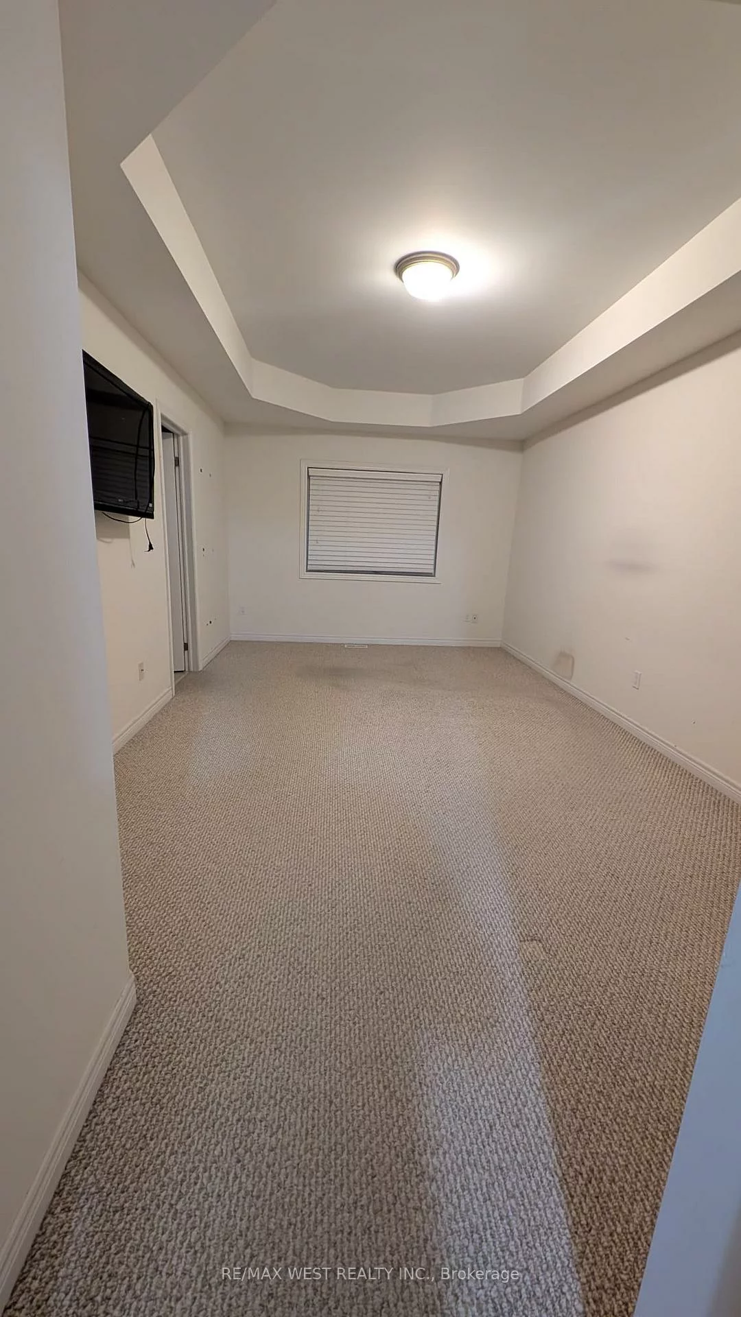 3063, Isaac, 1008 - GO Glenorchy, Oakville