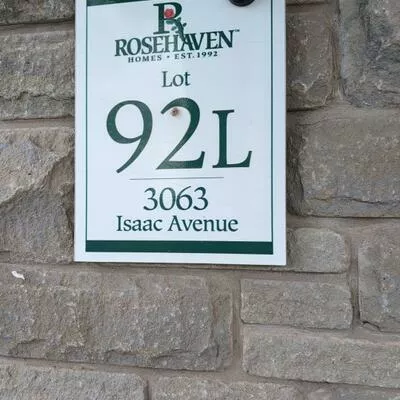 3063, Isaac, 1008 - GO Glenorchy, Oakville