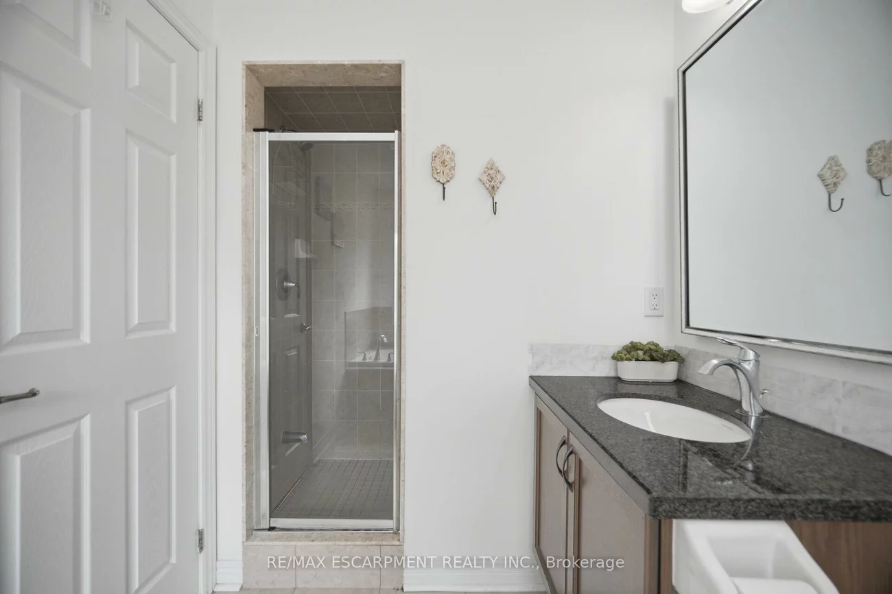 3062, Eberly Woods, 1008 - GO Glenorchy, Oakville