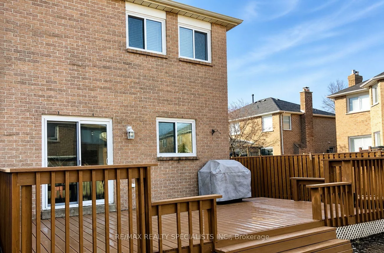 1383, Hazel Mccleary, 1004 - CV Clearview, Oakville