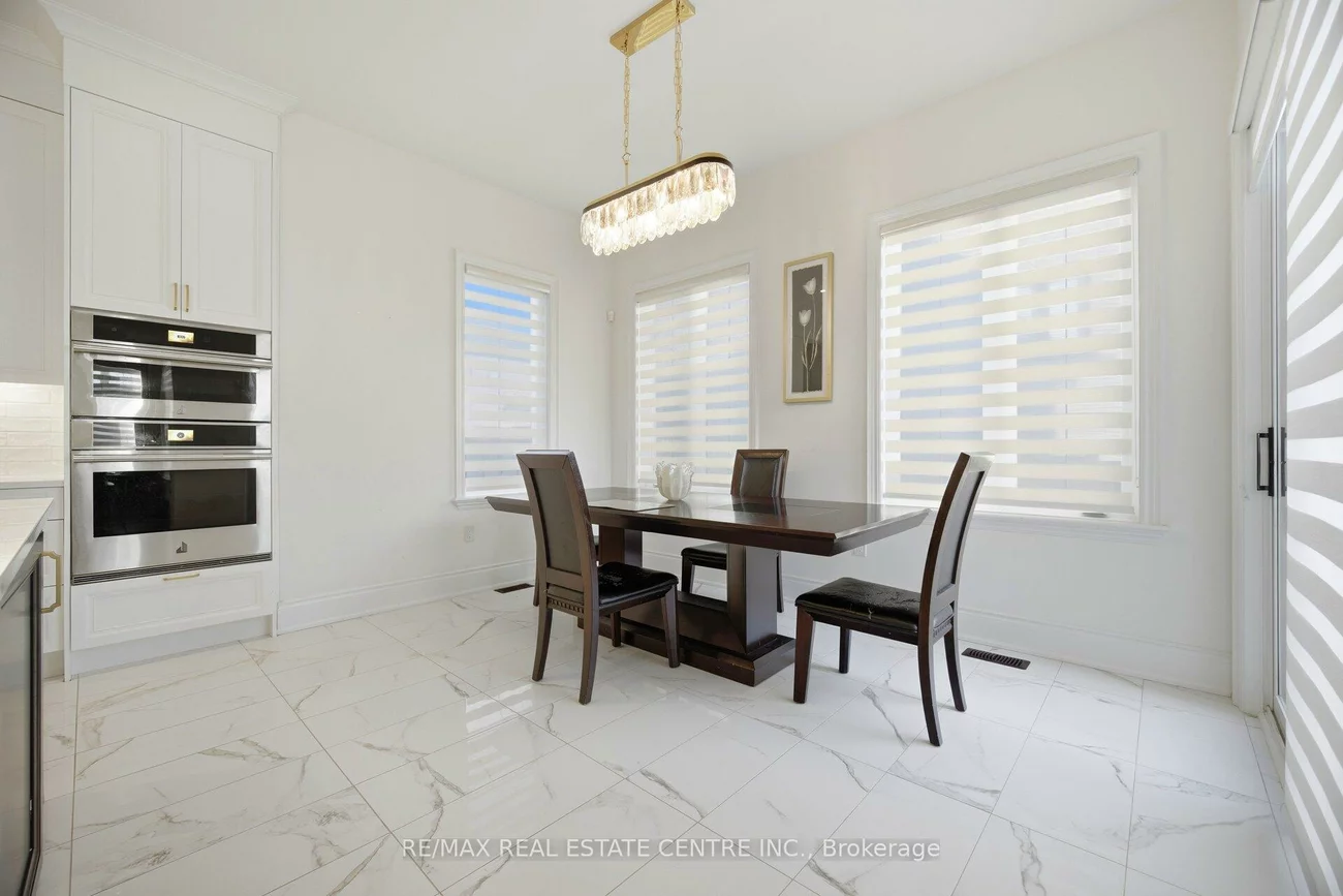 2380, Edward Leaver, 1007 - GA Glen Abbey, Oakville
