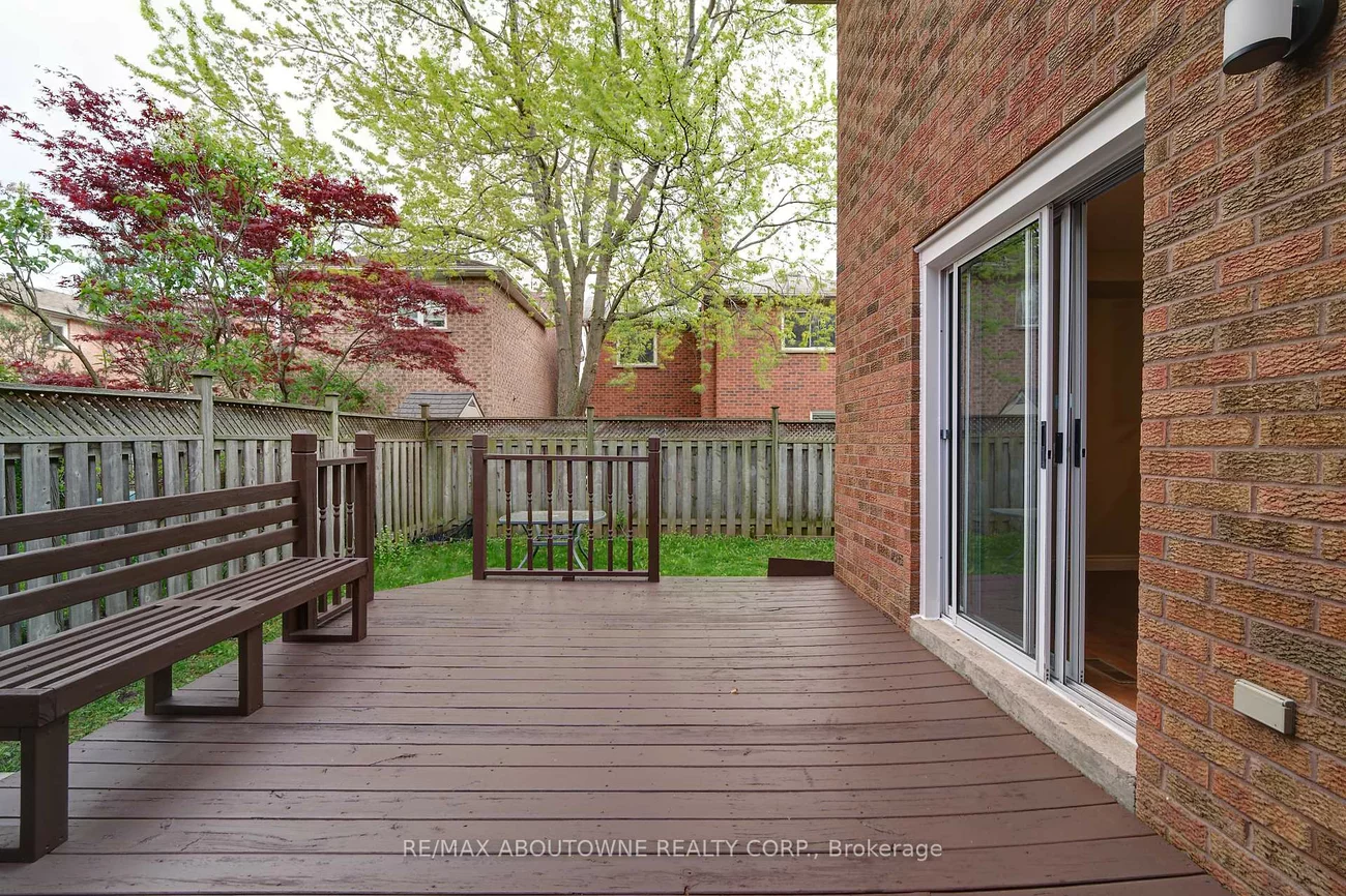 1154, Glen Valley, 1022 - WT West Oak Trails, Oakville