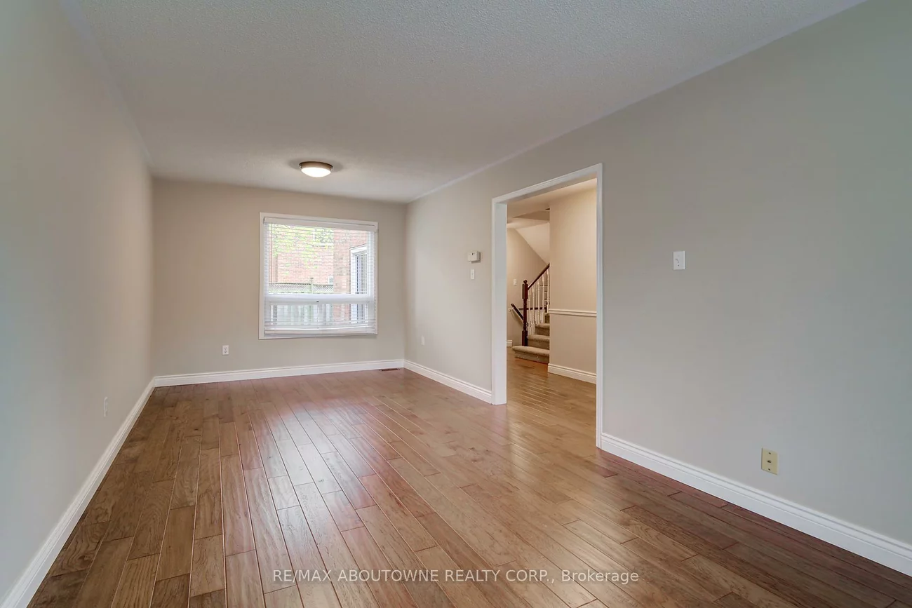 1154, Glen Valley, 1022 - WT West Oak Trails, Oakville