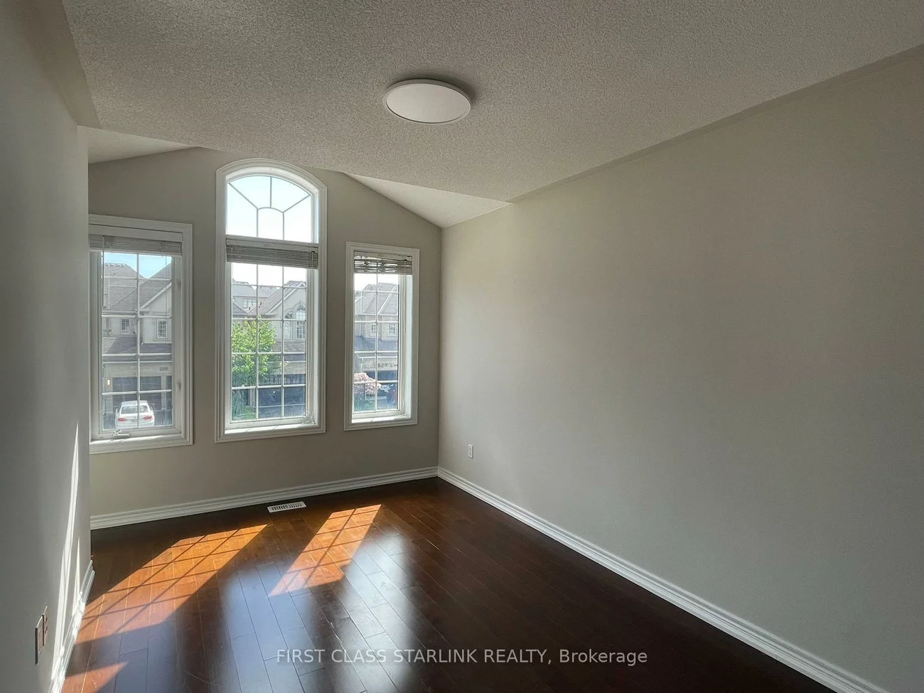 2385, Wasaga, 1009 - JC Joshua Creek, Oakville