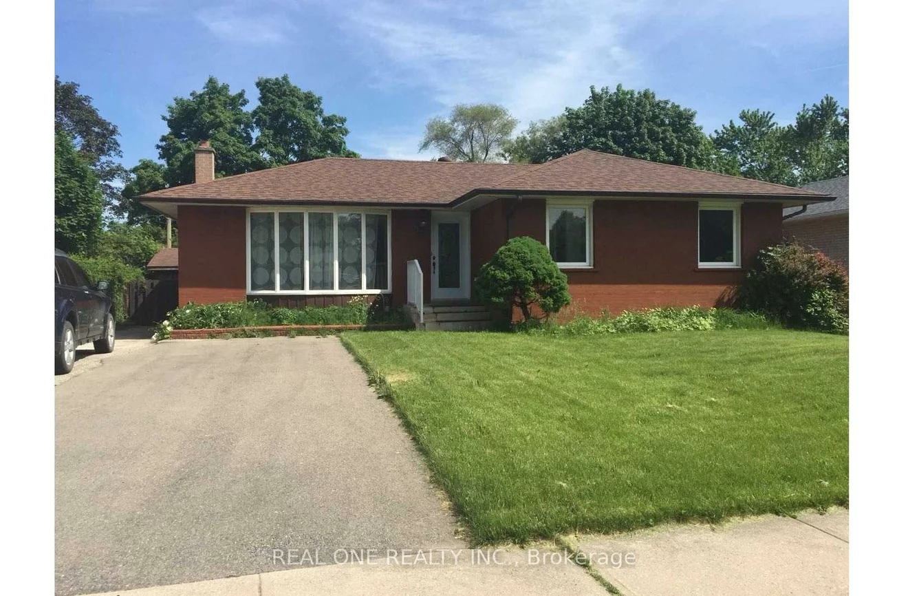 58, Sewell, 1003 - CP College Park, Oakville