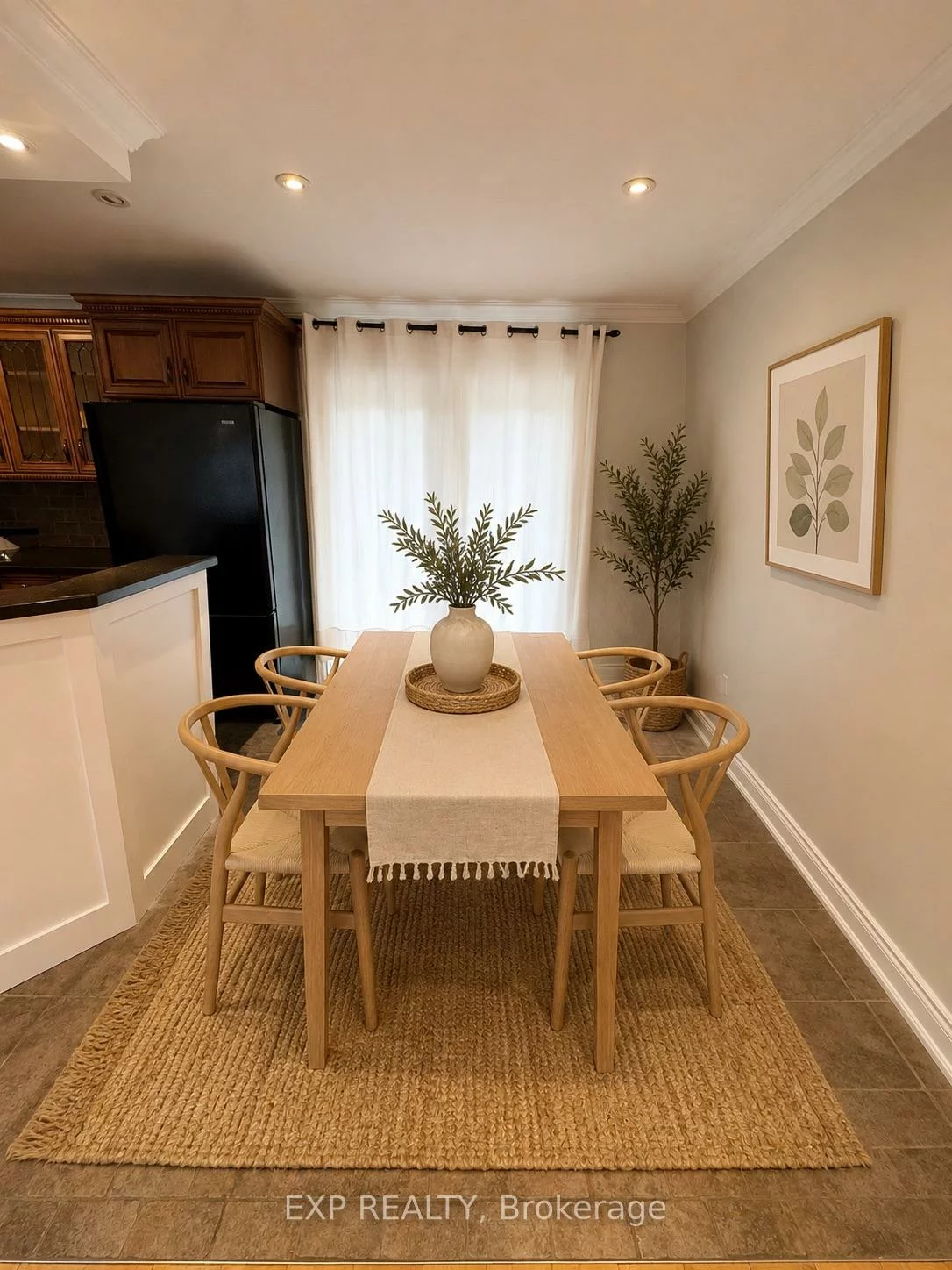 1175, Pinegrove, 1020 - WO West, Oakville