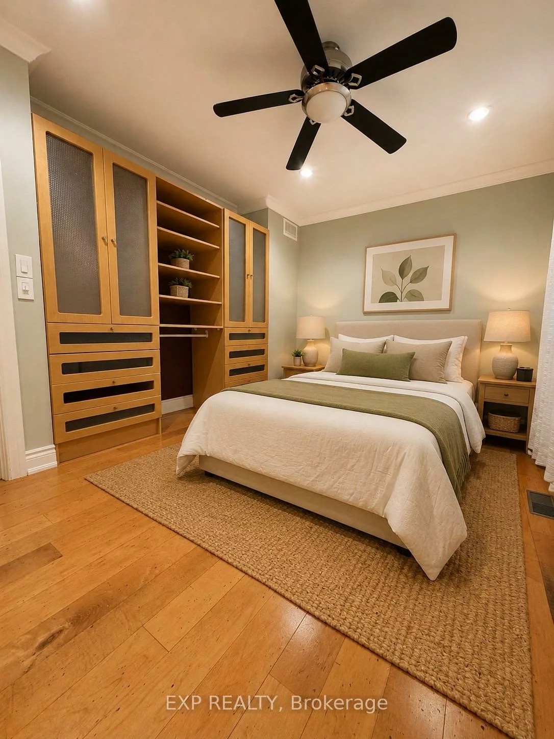 1175, Pinegrove, 1020 - WO West, Oakville