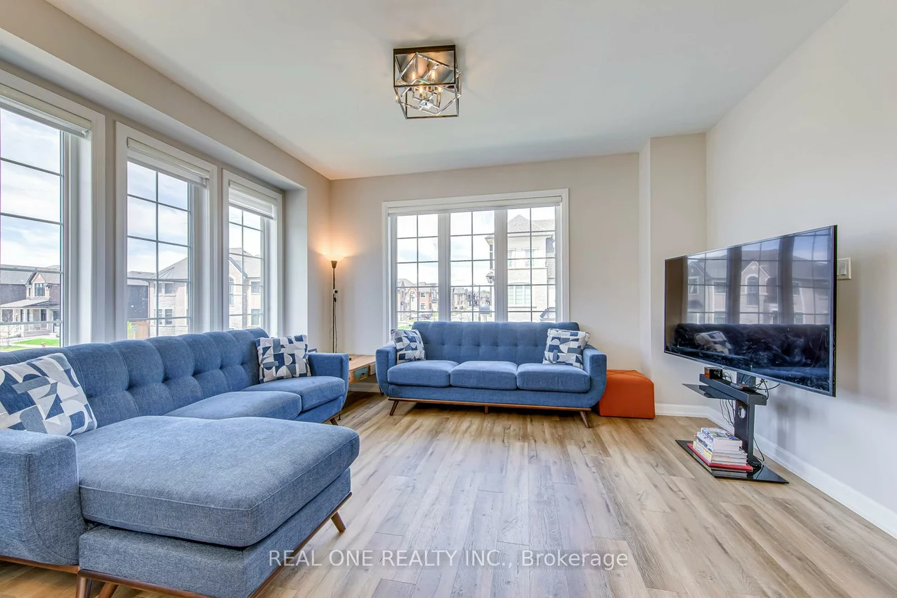 1402, Lakeport, 1010 - JM Joshua Meadows, Oakville
