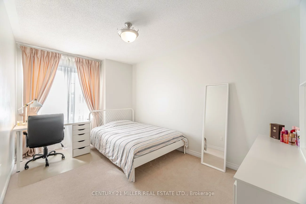 2025, Trawden, 1000 - BC Bronte Creek, Oakville