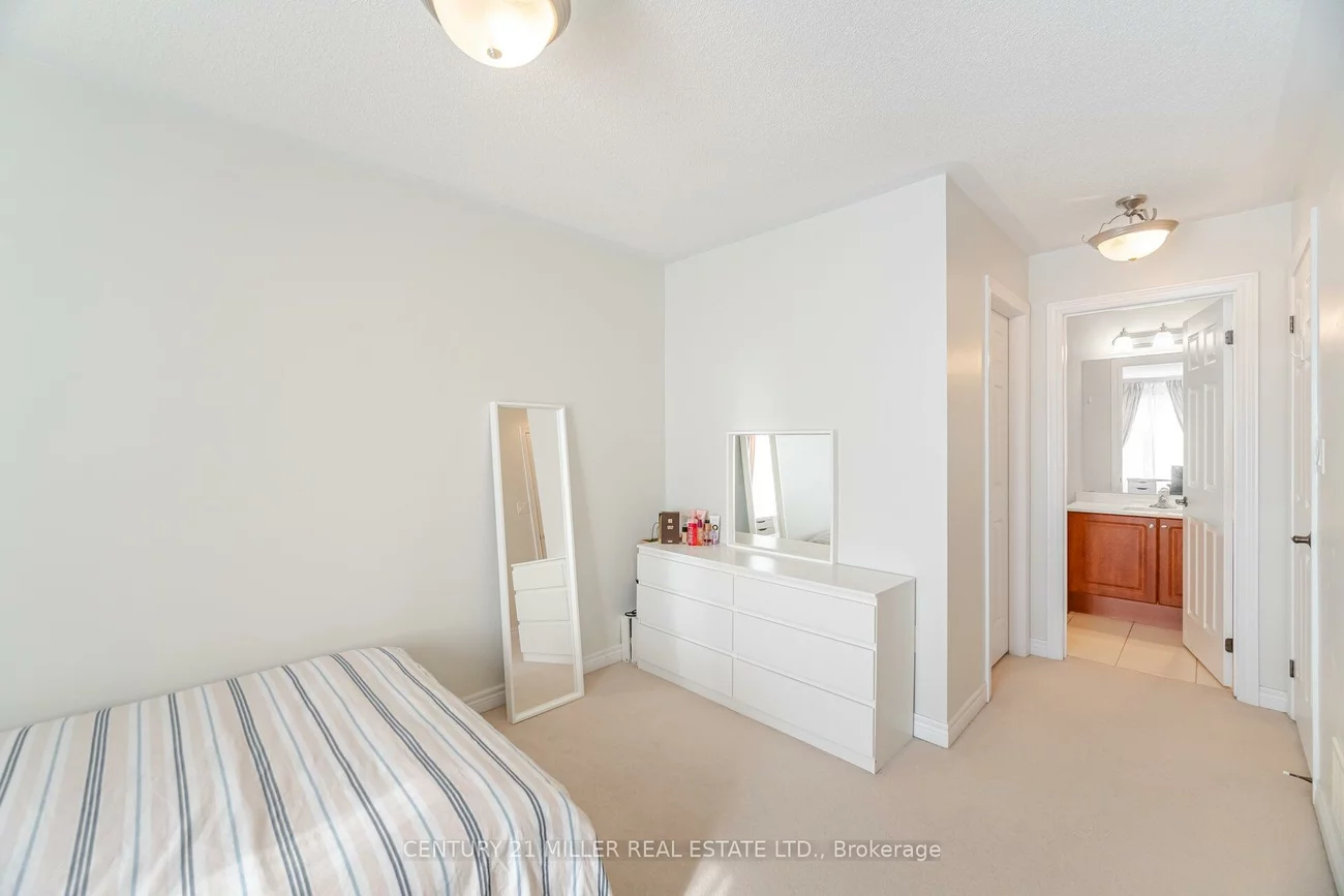 2025, Trawden, 1000 - BC Bronte Creek, Oakville
