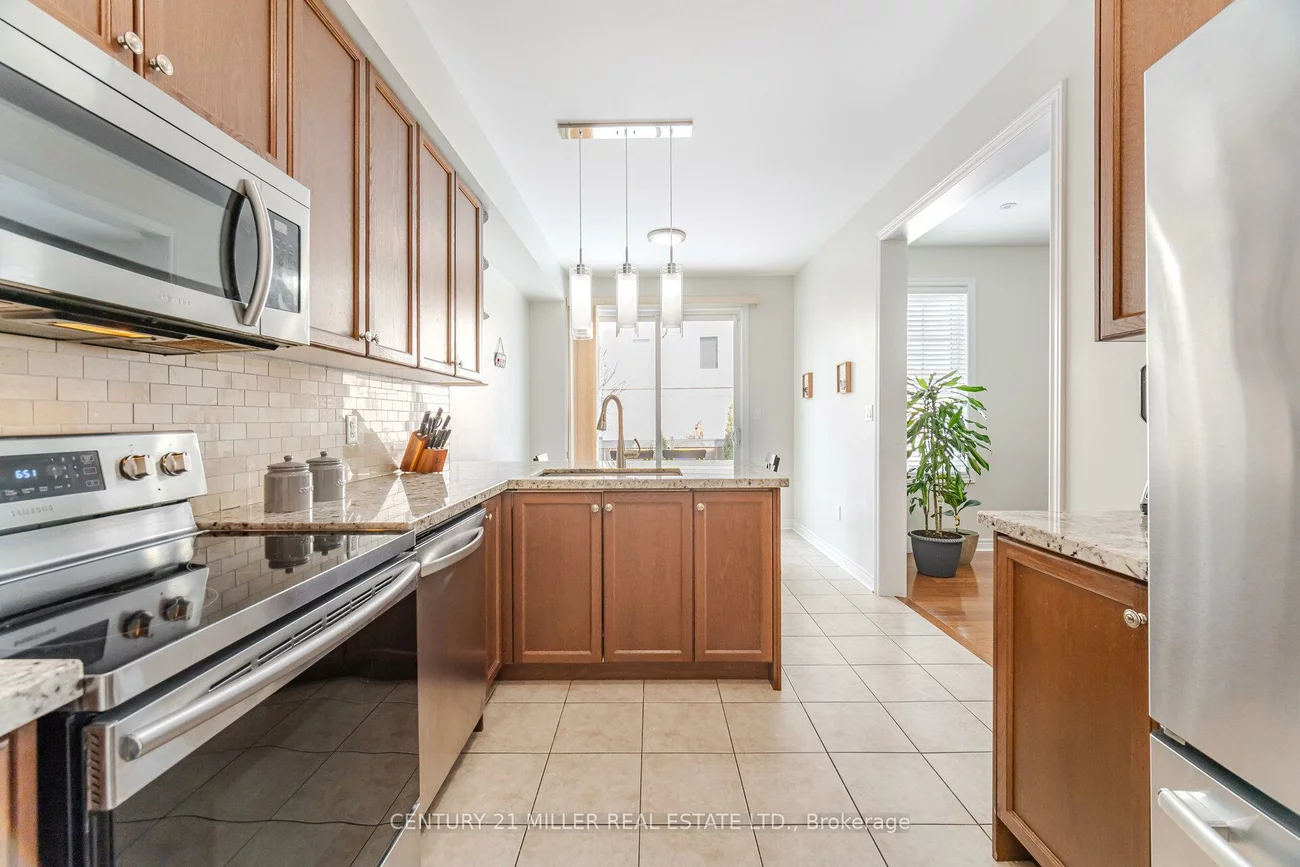 2025, Trawden, 1000 - BC Bronte Creek, Oakville