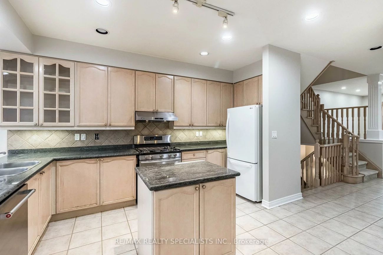 2115, Pinevalley, 1009 - JC Joshua Creek, Oakville