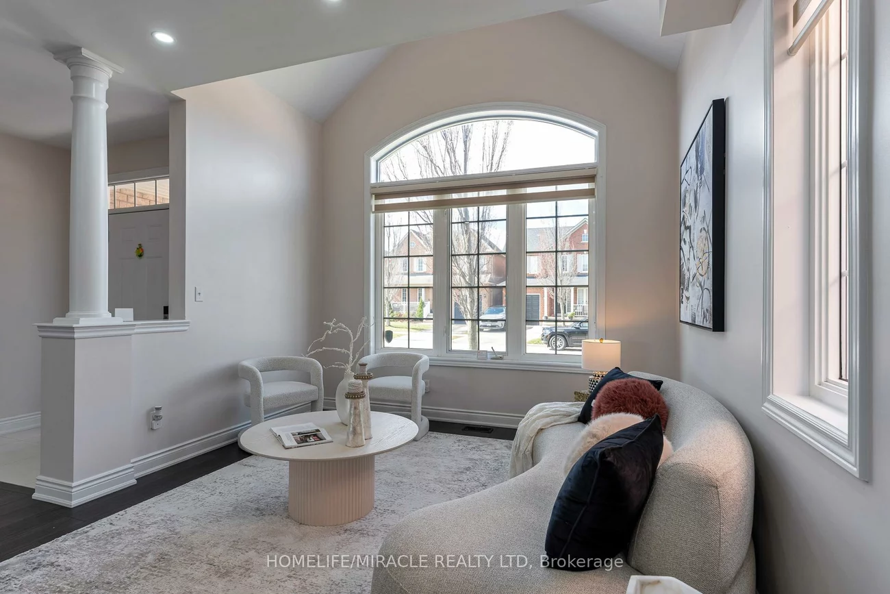 2343, Falling Green, 1019 - WM Westmount, Oakville