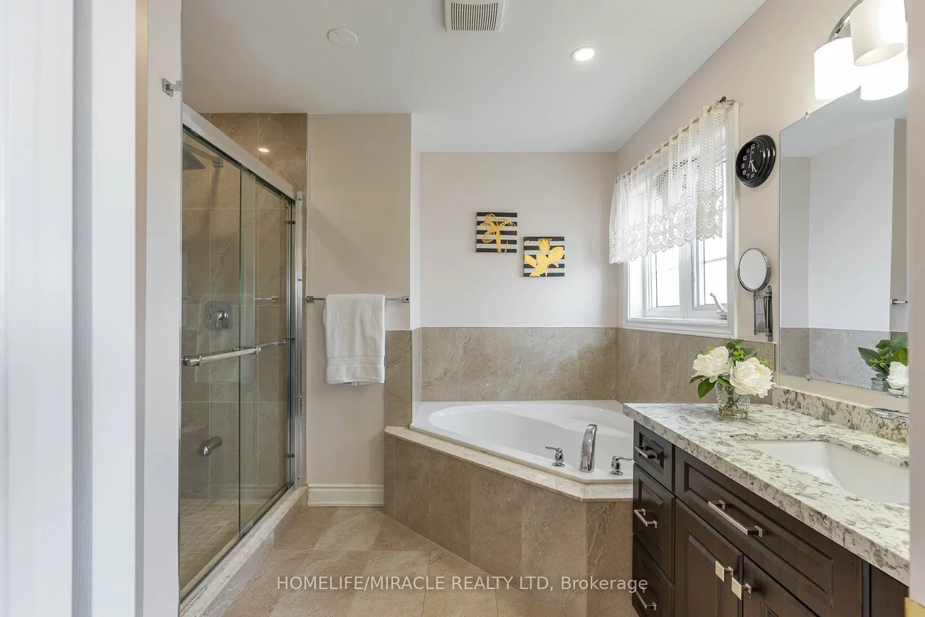 2343, Falling Green, 1019 - WM Westmount, Oakville