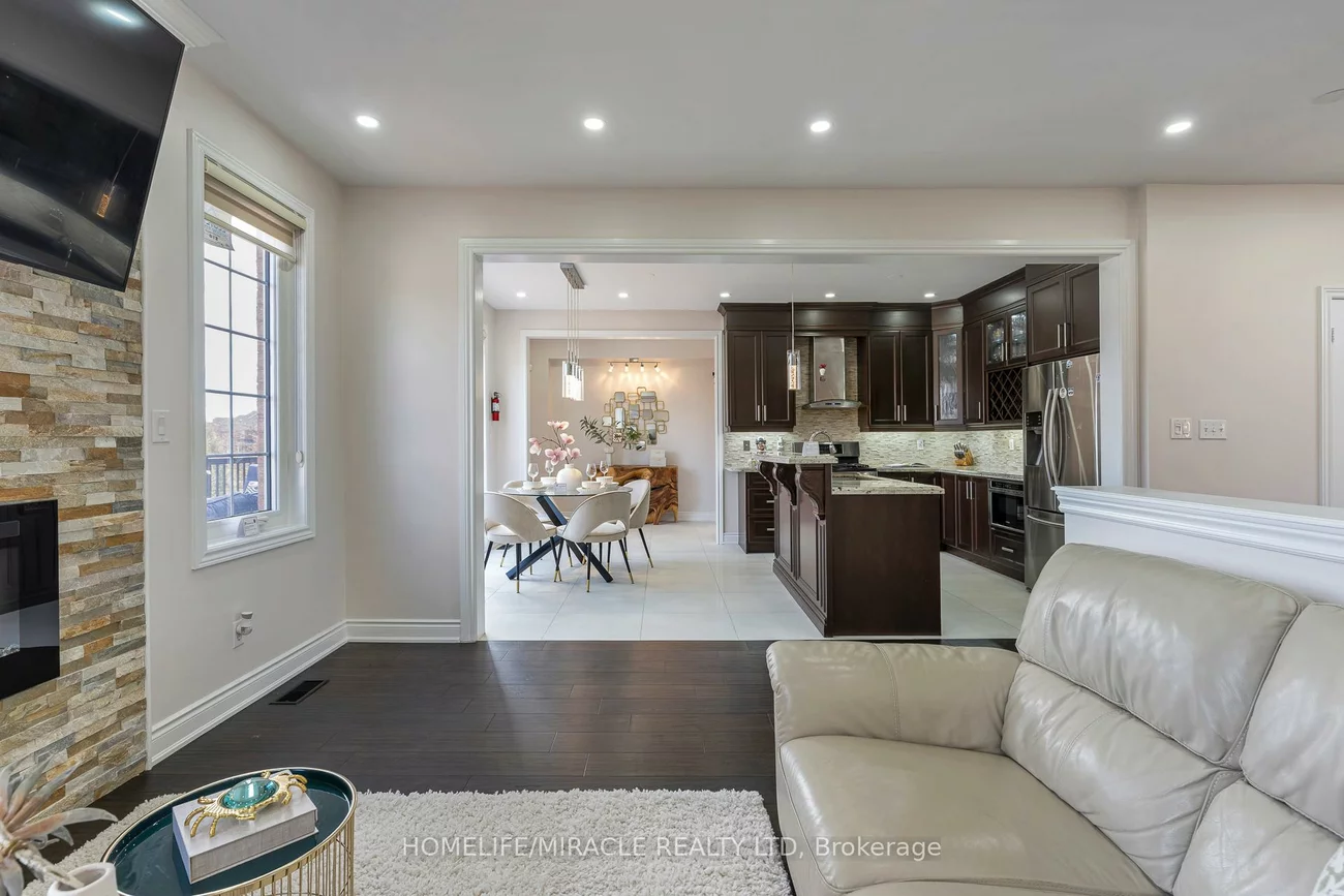 2343, Falling Green, 1019 - WM Westmount, Oakville