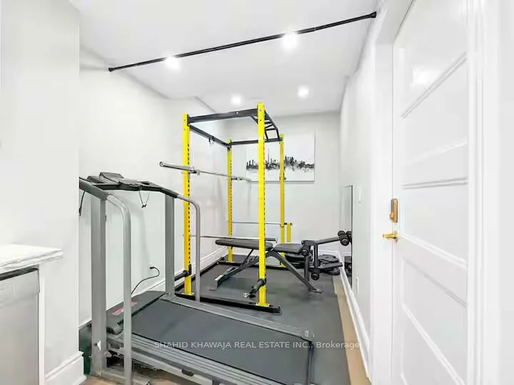 1328, Aymond, 1010 - JM Joshua Meadows, Oakville