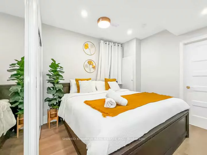 1328, Aymond, 1010 - JM Joshua Meadows, Oakville