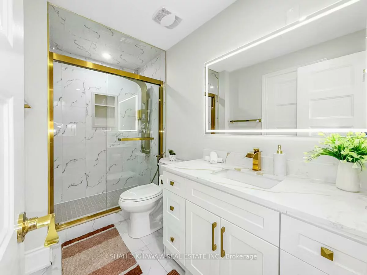 1328, Aymond, 1010 - JM Joshua Meadows, Oakville