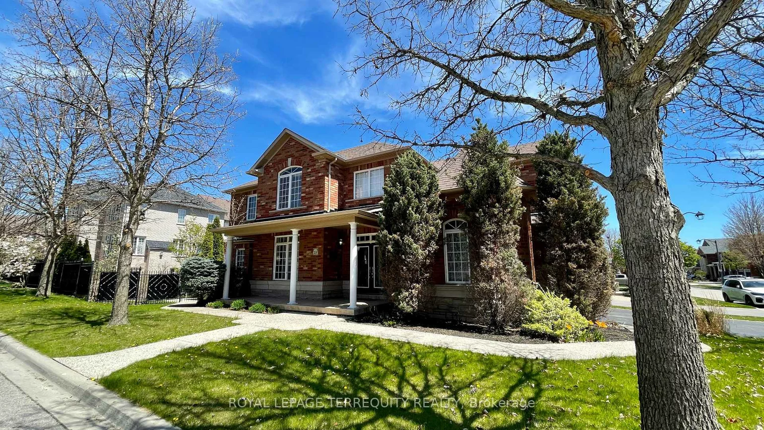 2114, Helmsley, 1019 - WM Westmount, Oakville