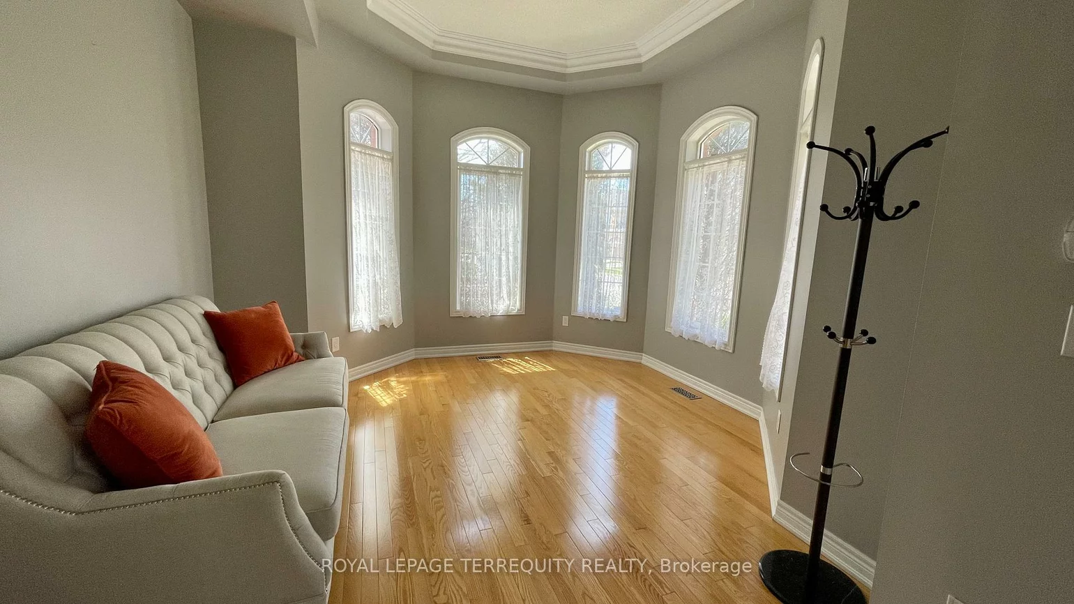 2114, Helmsley, 1019 - WM Westmount, Oakville