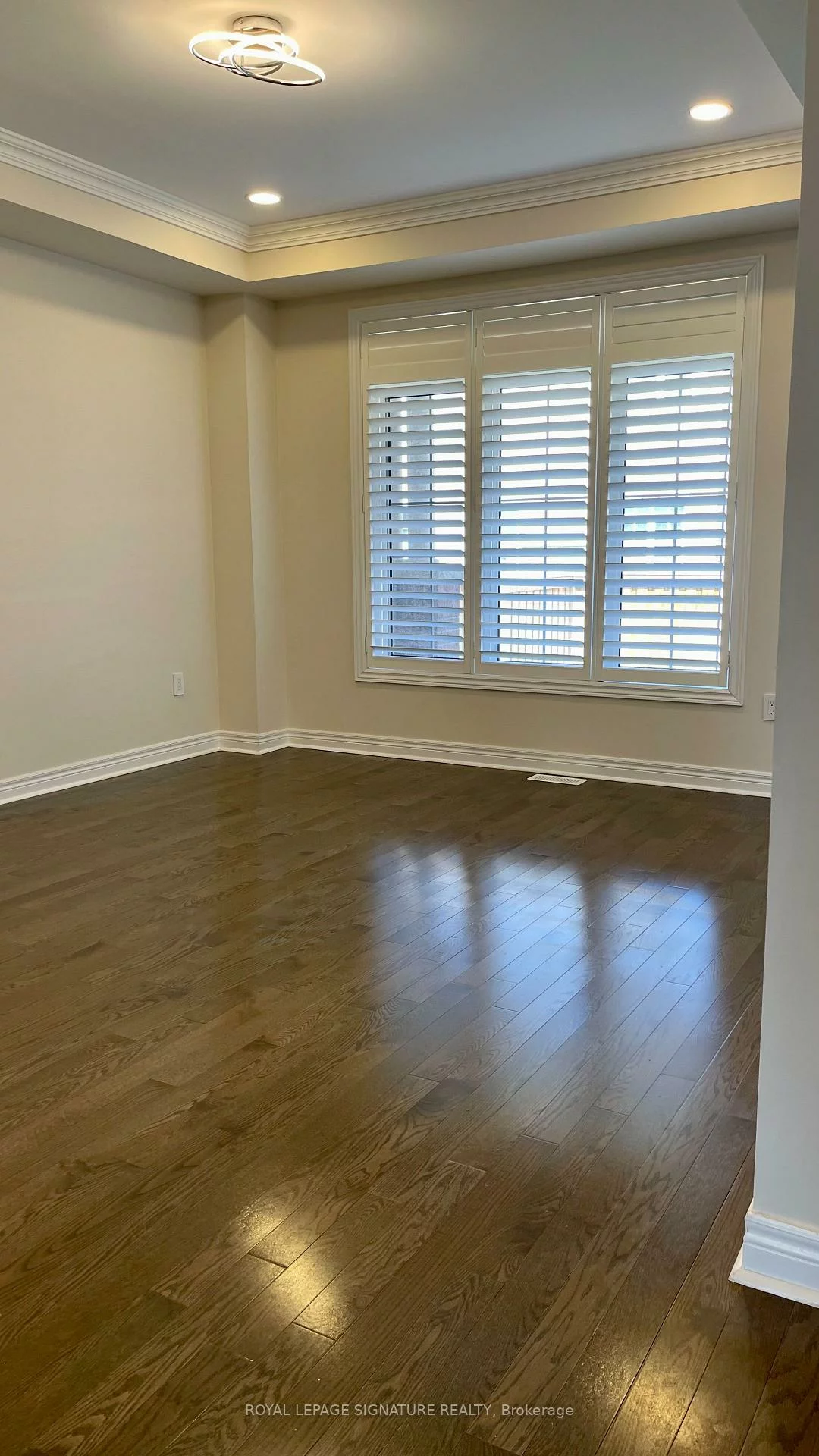 343, North Park, 1008 - GO Glenorchy, Oakville