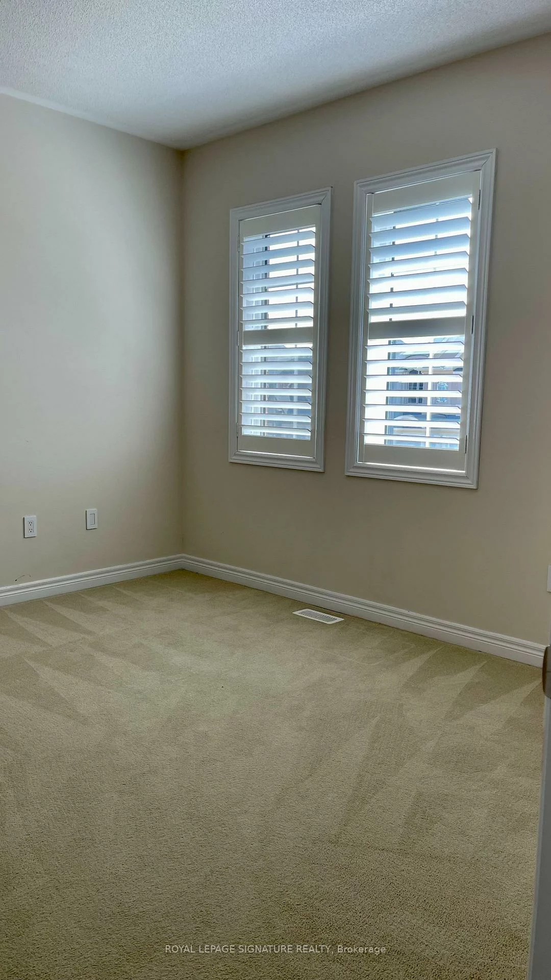 343, North Park, 1008 - GO Glenorchy, Oakville