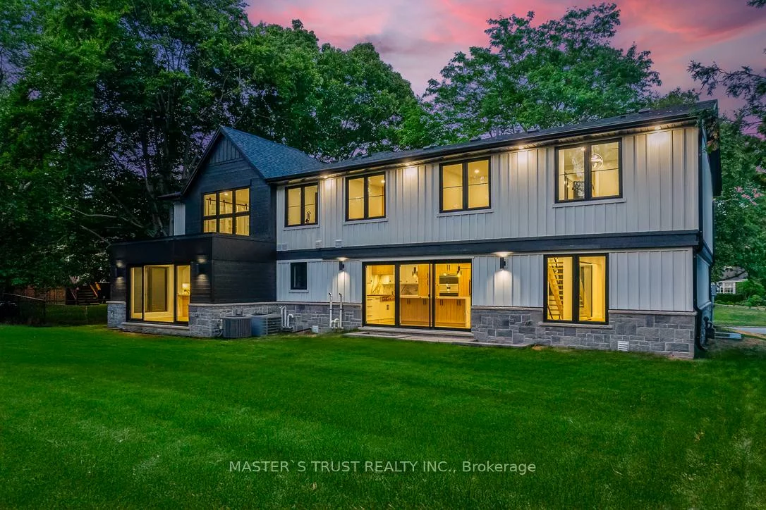 319, Beechfield, 1006 - FD Ford, Oakville