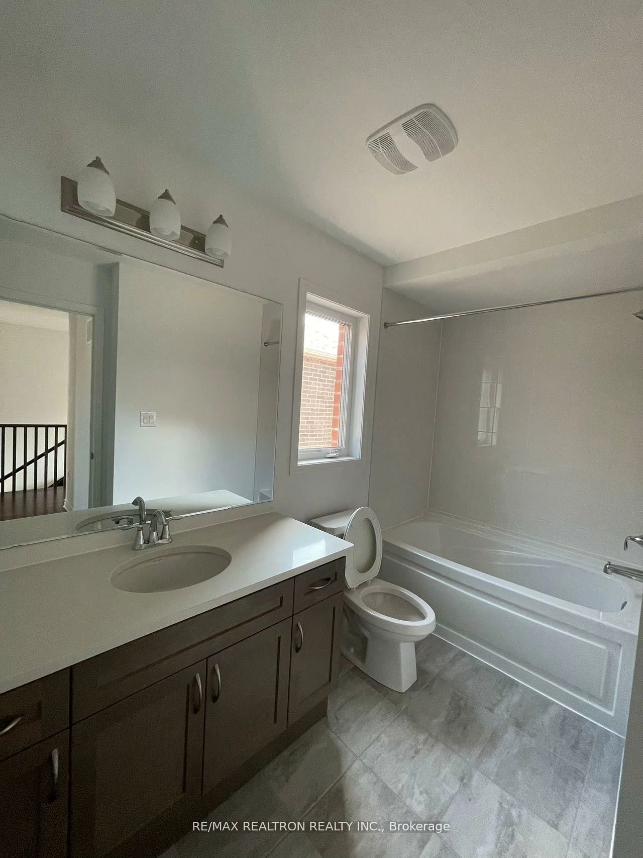 1380, William Halton, 1012 - NW Northwest, Oakville