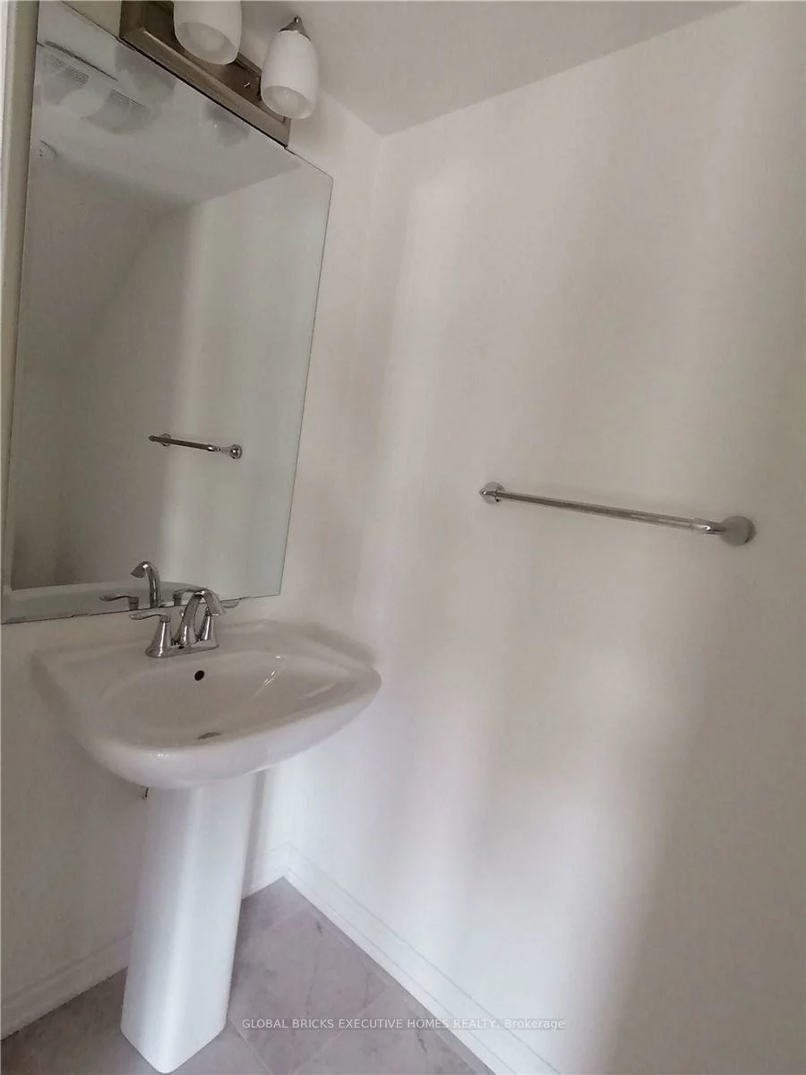 3461, Vernon Powell, 1008 - GO Glenorchy, Oakville