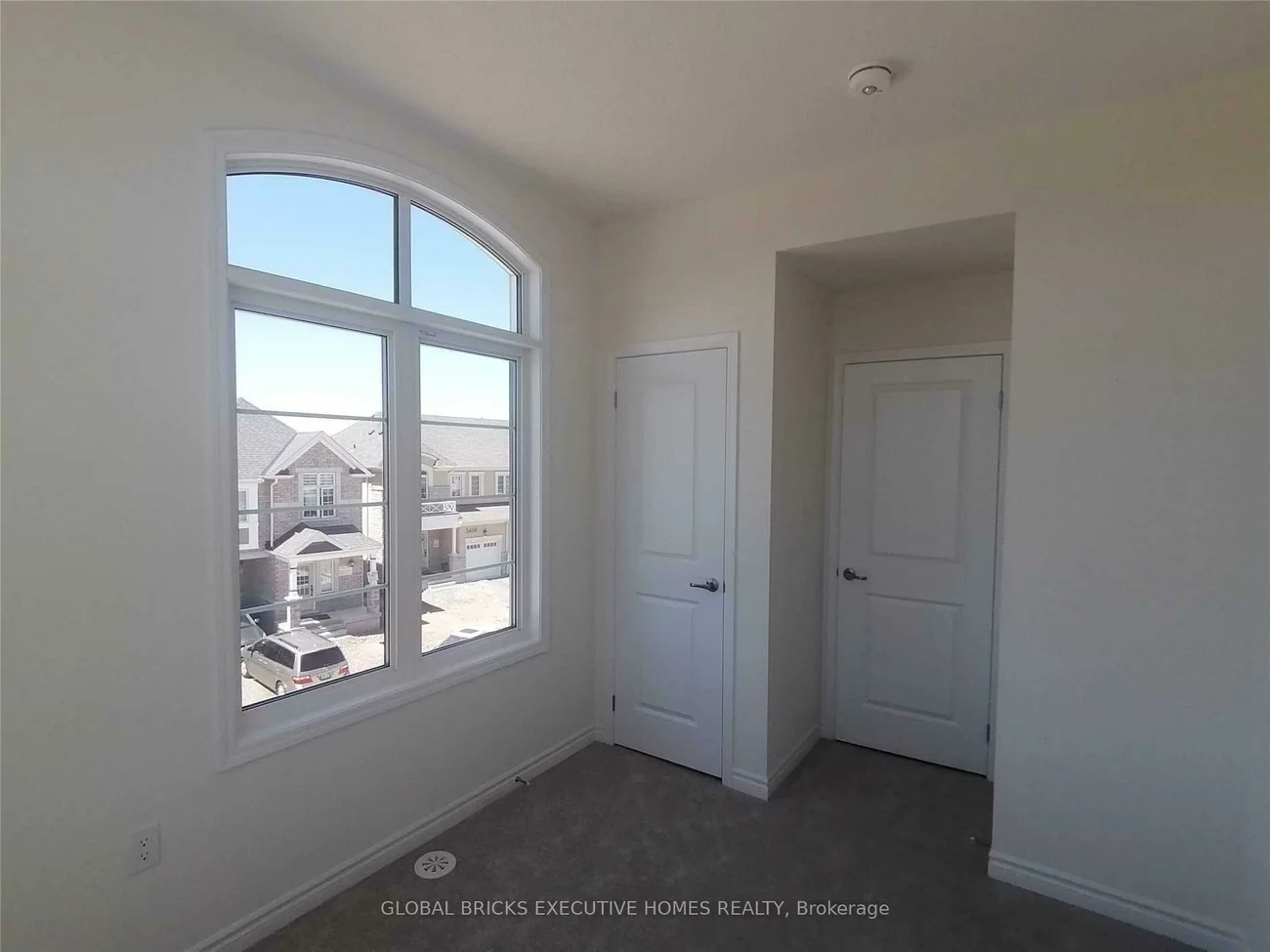 3461, Vernon Powell, 1008 - GO Glenorchy, Oakville