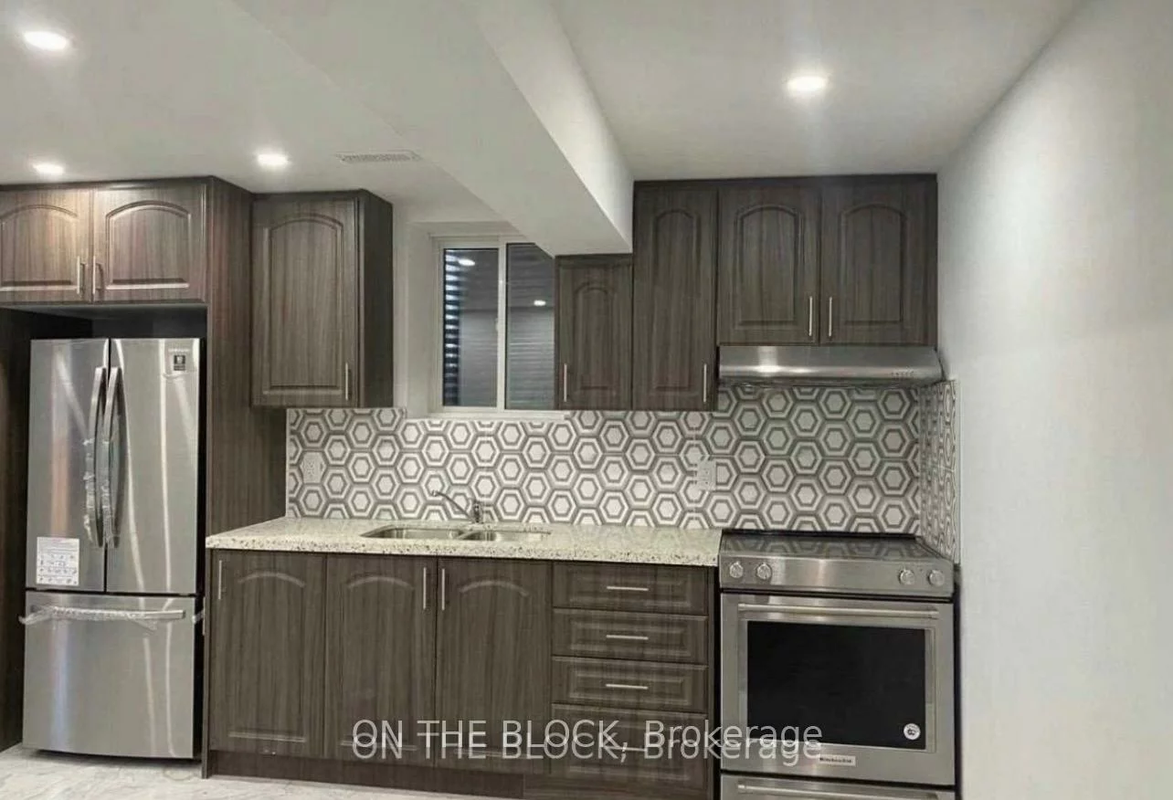362, North Park Blvd, 1008 - GO Glenorchy, Oakville