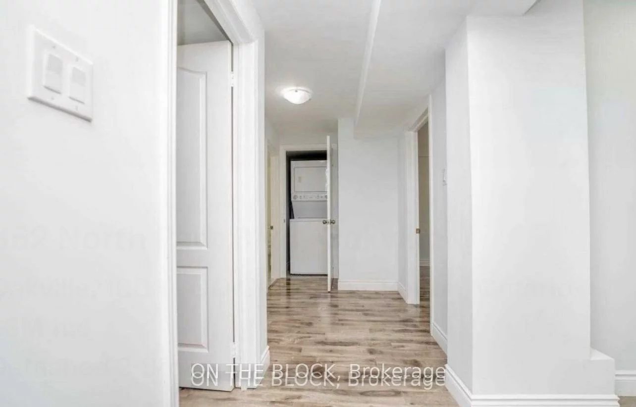 362, North Park Blvd, 1008 - GO Glenorchy, Oakville