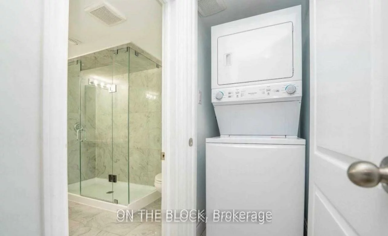 362, North Park Blvd, 1008 - GO Glenorchy, Oakville