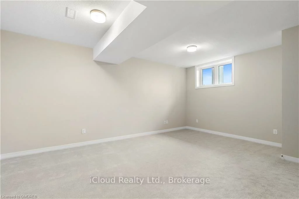 3523, Post, 1008 - GO Glenorchy, Oakville