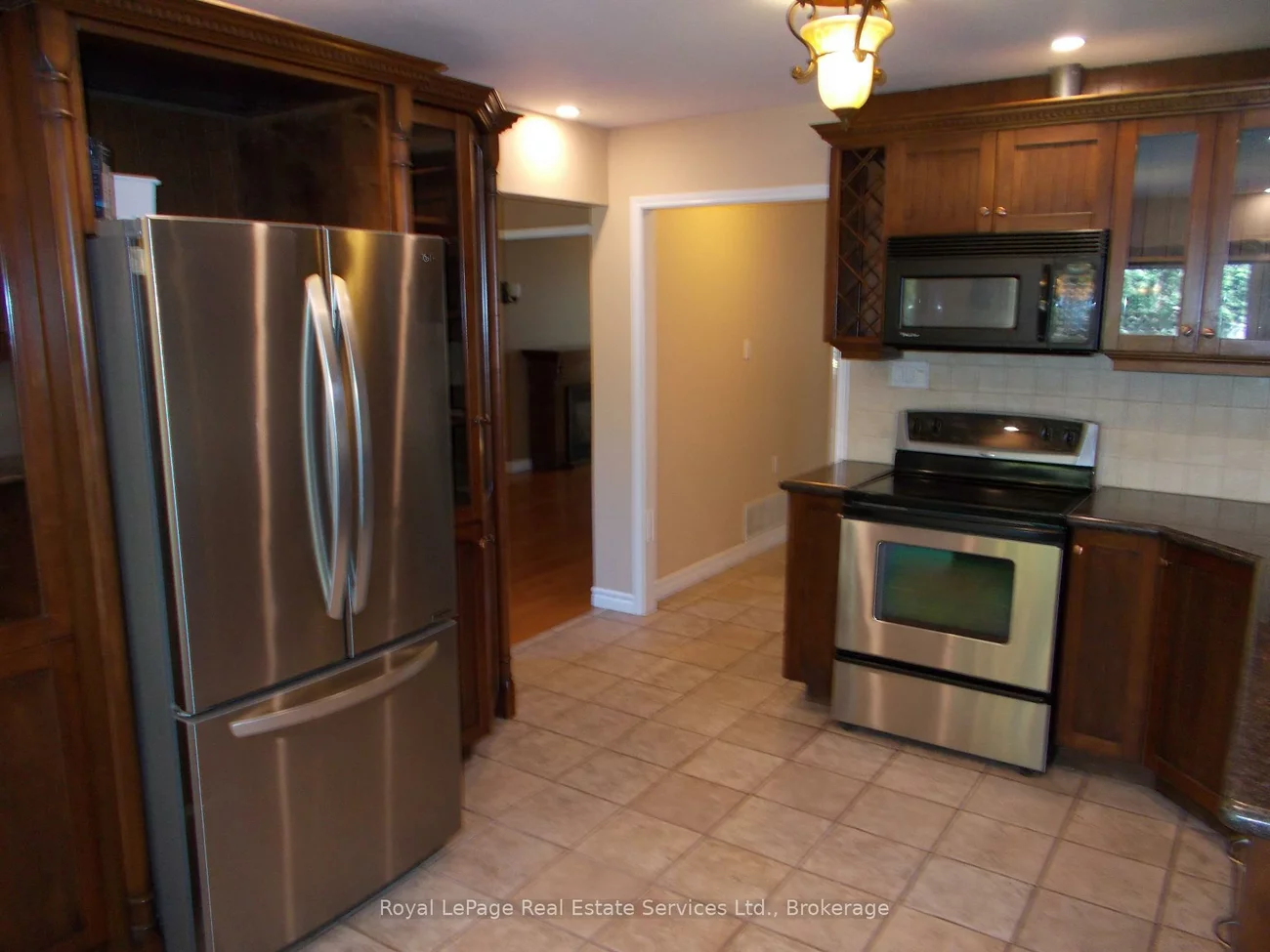 2208, Golden Briar, 1018 - WC Wedgewood Creek, Oakville