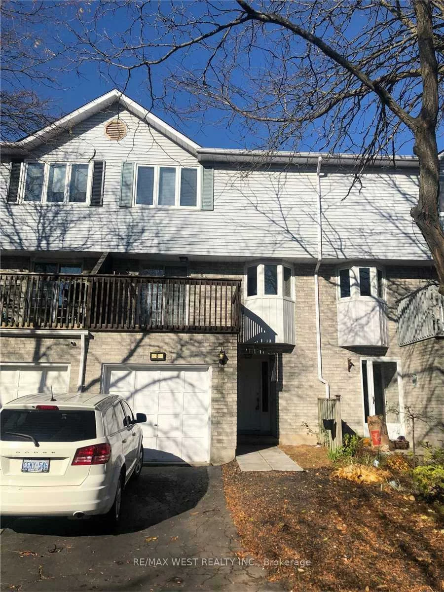 2295, Marine, 1001 - BR Bronte, Oakville