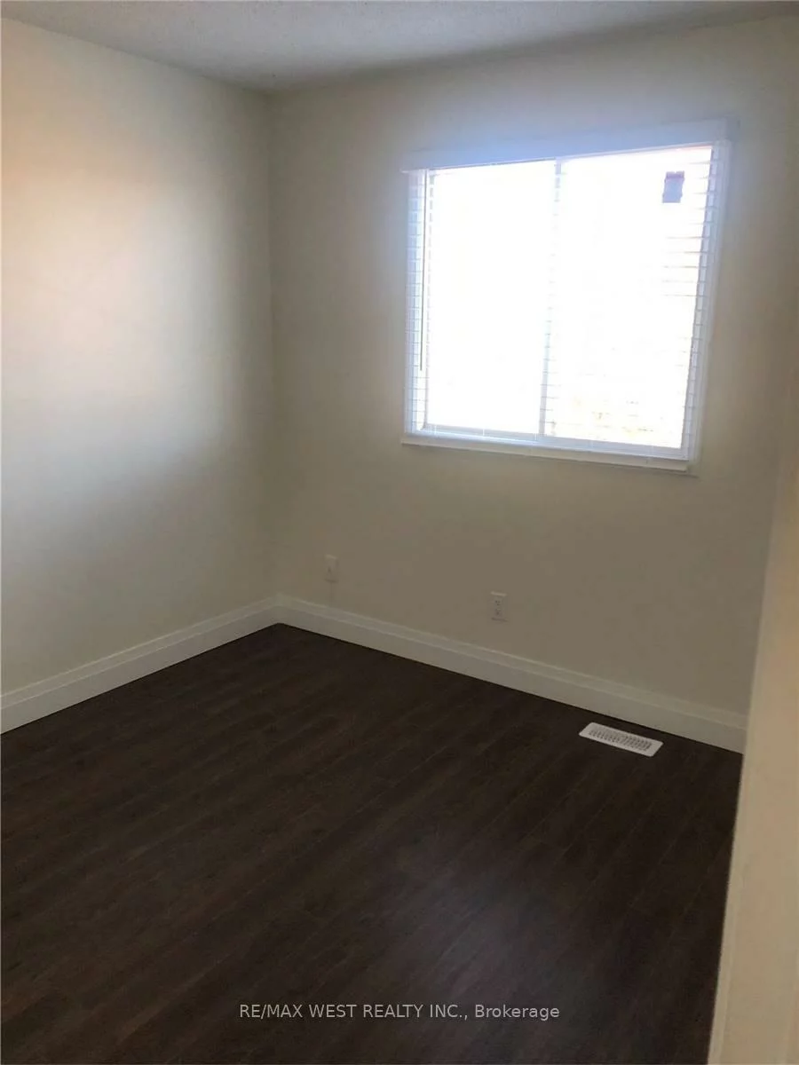 2295, Marine, 1001 - BR Bronte, Oakville