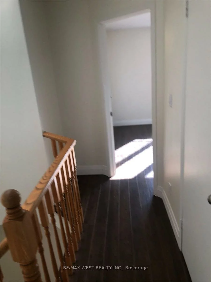 2295, Marine, 1001 - BR Bronte, Oakville
