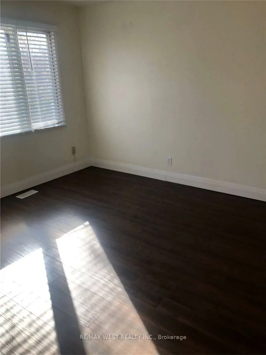 2295, Marine, 1001 - BR Bronte, Oakville